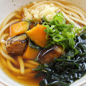 vegan udon meal image